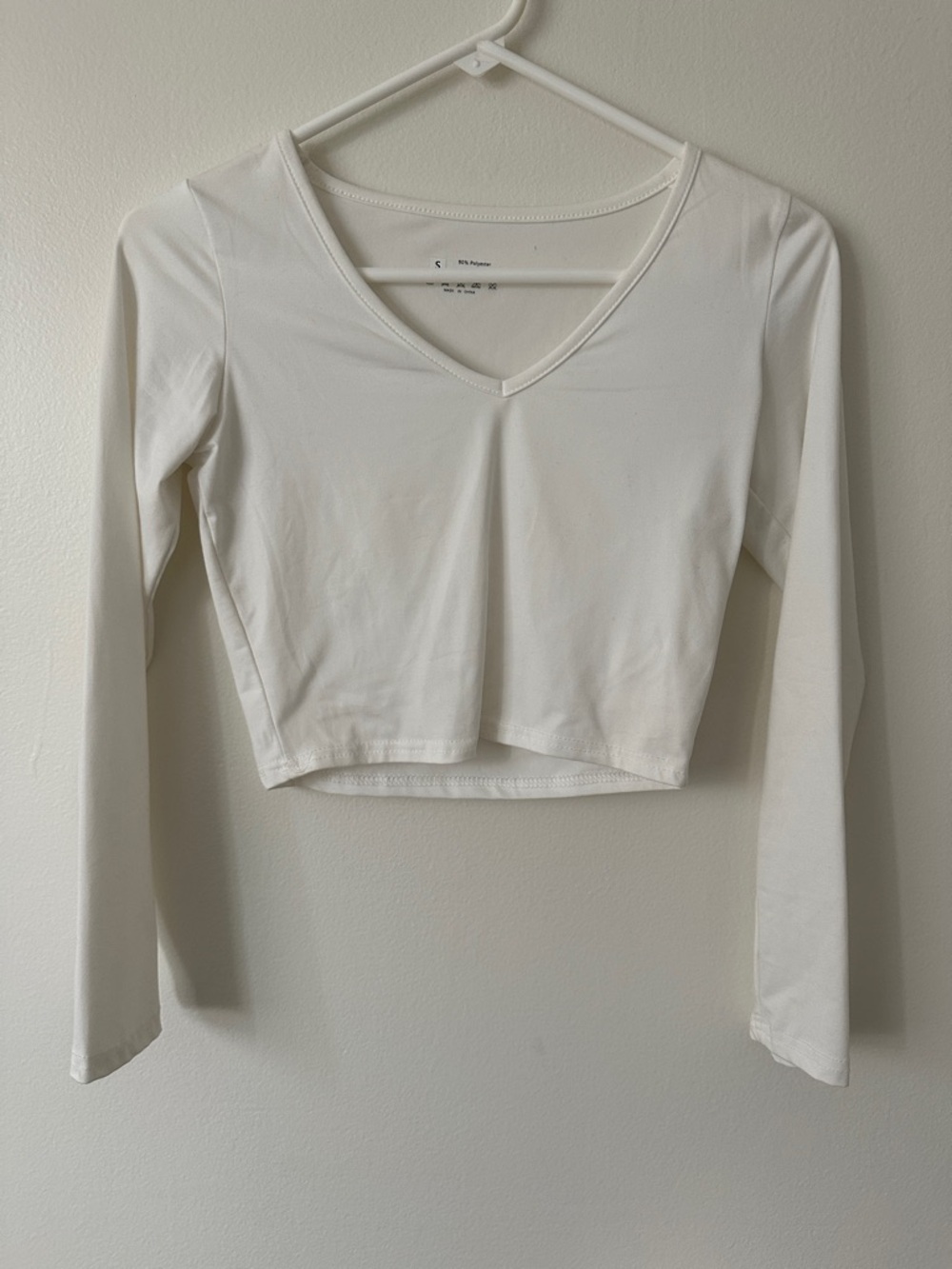 Women's Long-Sleeve V-Neck Crop Top - White